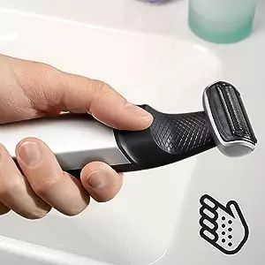 مقبض مريح من ماكينة حلاقة فيليبس